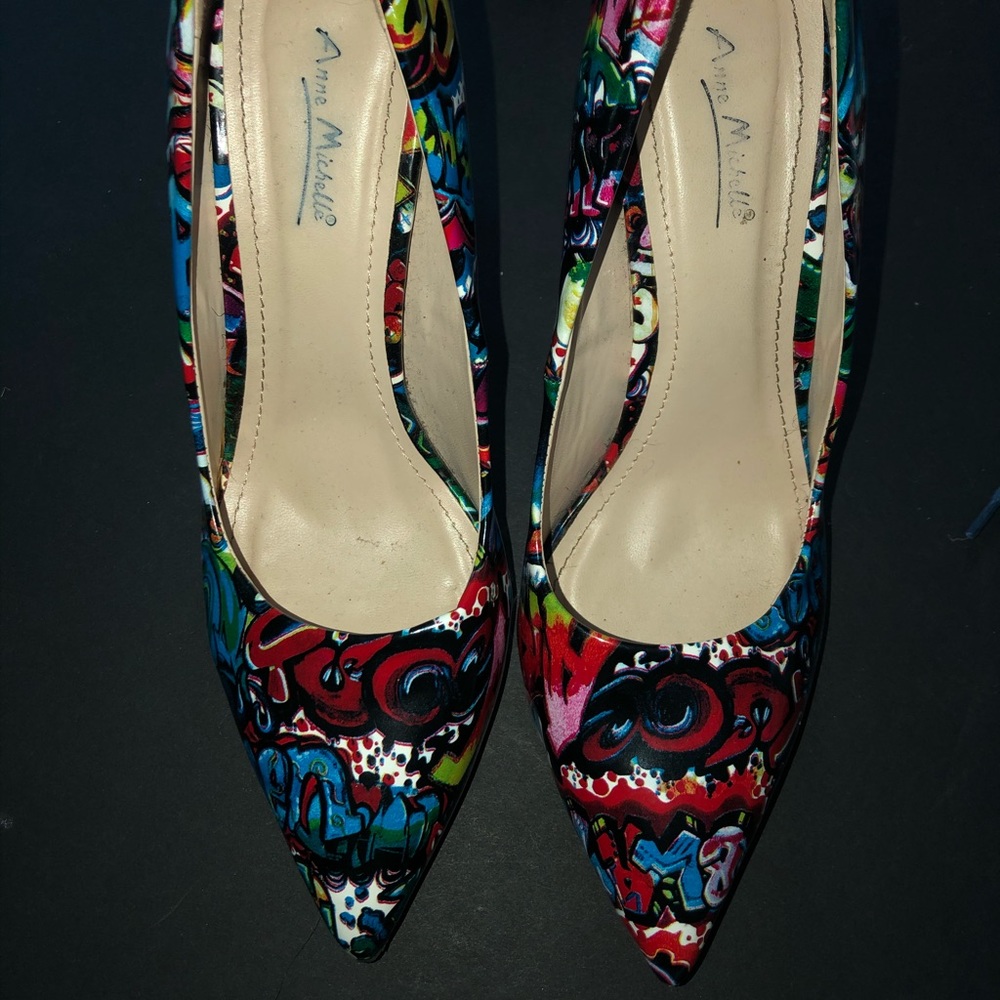 Anne Michelle heels...